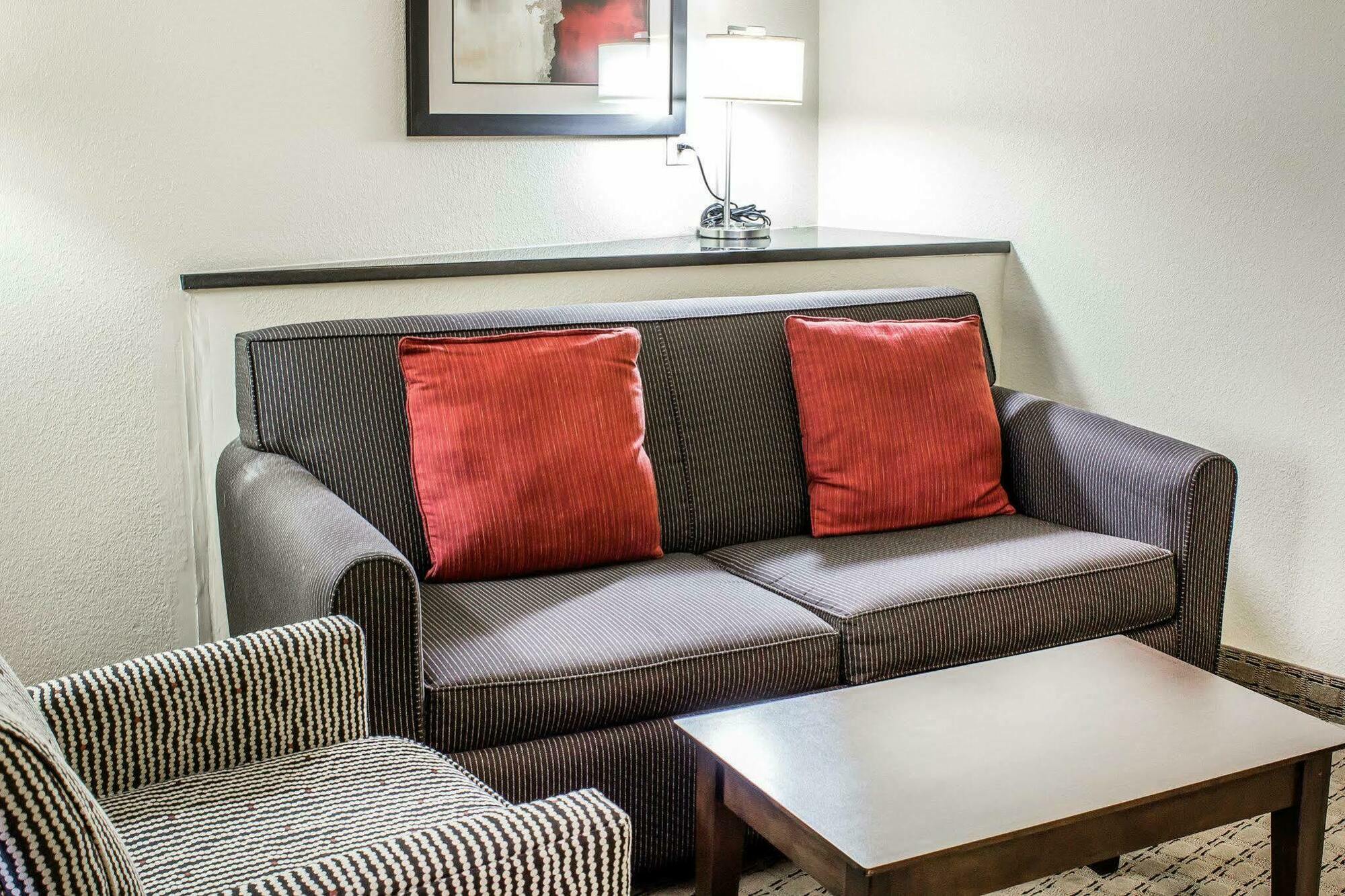 Comfort Suites Wilson - I - 95 Dış mekan fotoğraf